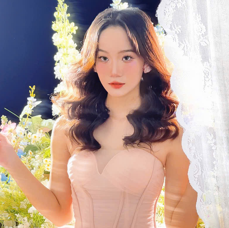 Nghệ sĩ 1